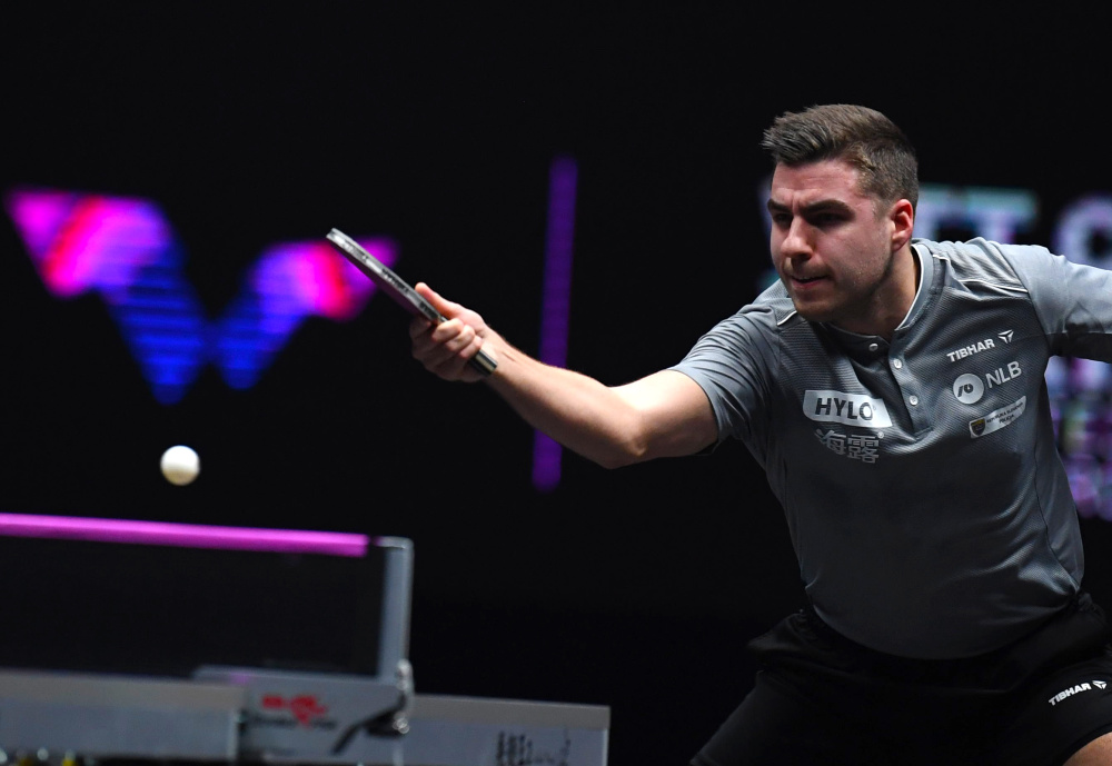 为他分担压 为他分担压