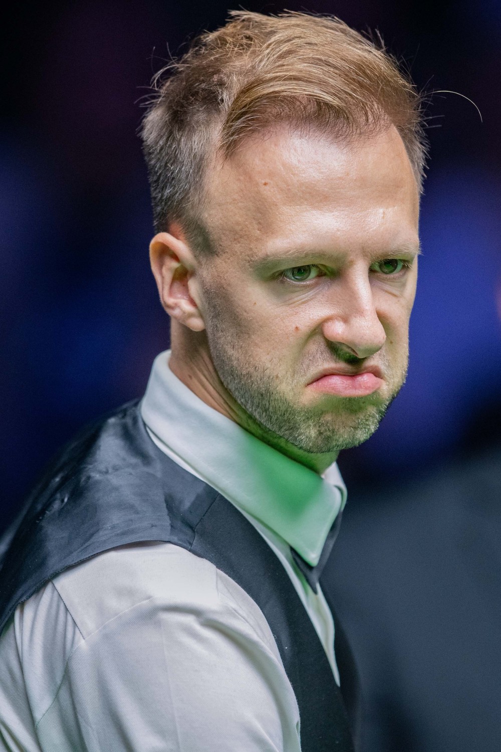 让我们拭目 让我们拭目