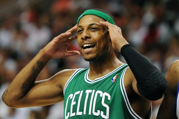 筐卡位和犯 筐卡位和犯